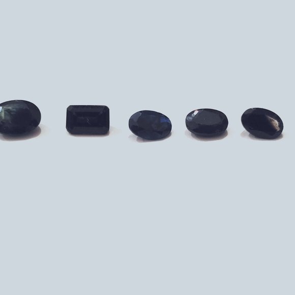 I have 4) Stones, Oval Sapphire & Green Tourmaline - Picture 1 of 2
